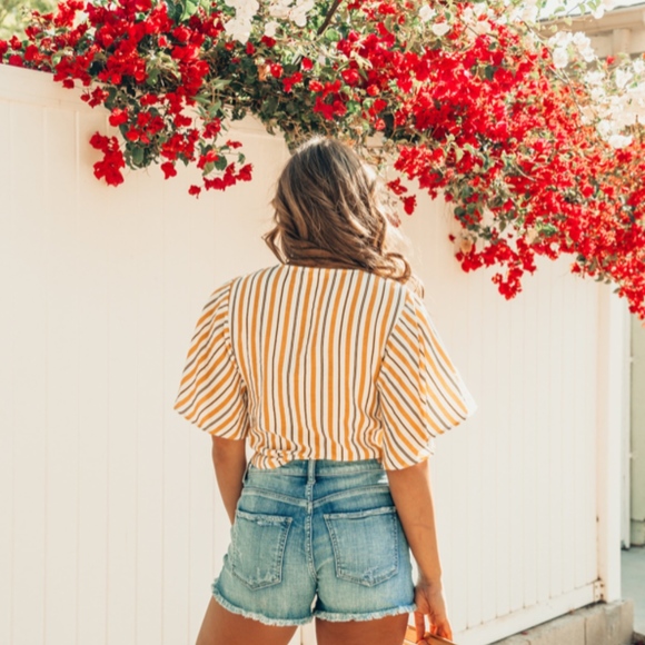 Striped Yellow Crop Top - Picture 3 of 3